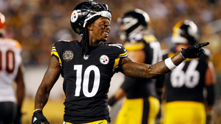 Martavis Bryant Calls Out Teammate JuJu Smith-Schuster On Instagram